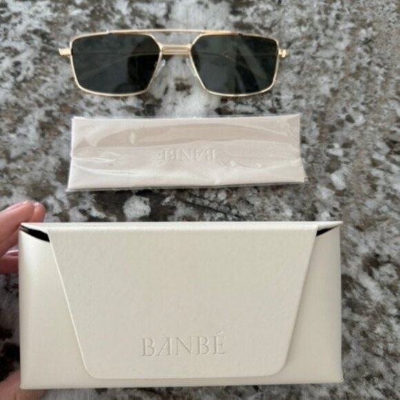 The Barbara Sunglasses - Banbe - Picture 2 of 2